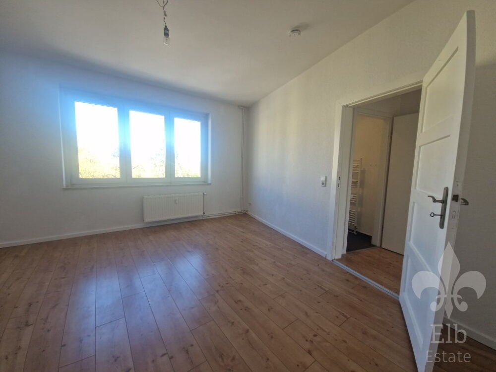 Praktische 2 Raum Wohnung mit Einbauküche und Dusche in Fermersleben sucht neuen Mieter - Photo 1