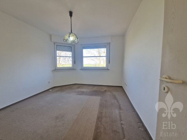 Büro / Kind