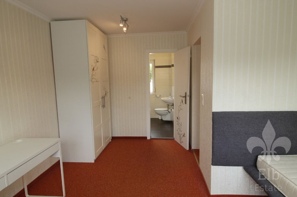Zimmer unten