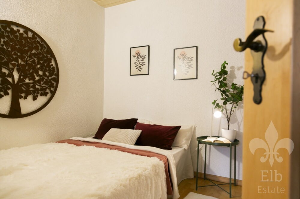 Schlafzimmer unten