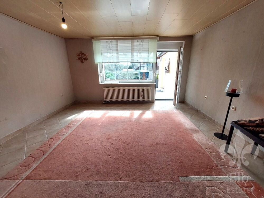 Wohnzimmer mit Terrassenzugang