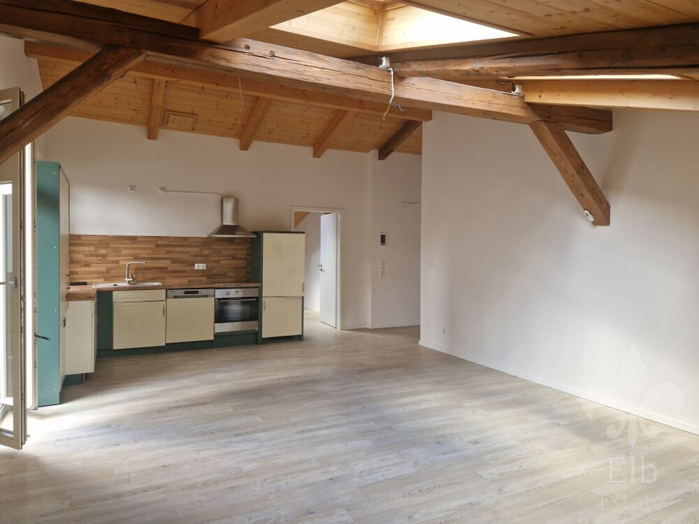 Liebhaberwohnung in einem Rayonhaus - Moderne 3 Raum Wohnung mit Balkon und Fußbodenheizung - Foto 2