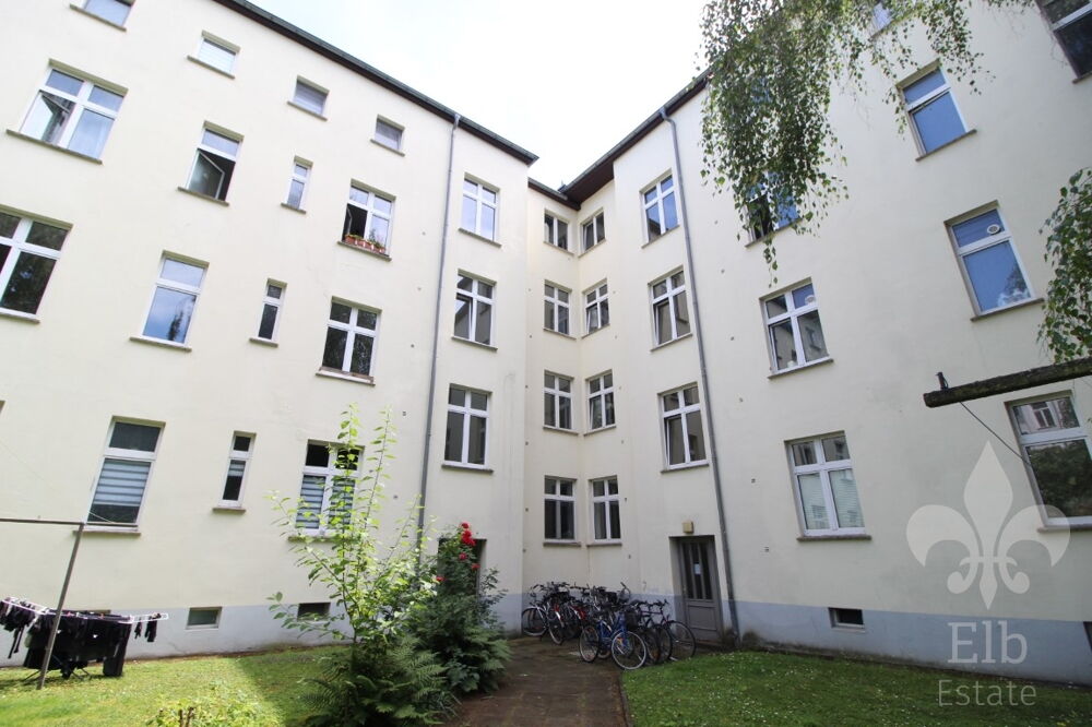 Hausrückseite