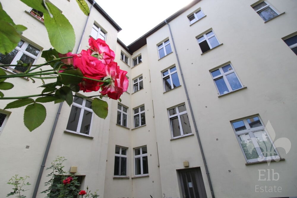 Hausrückseite