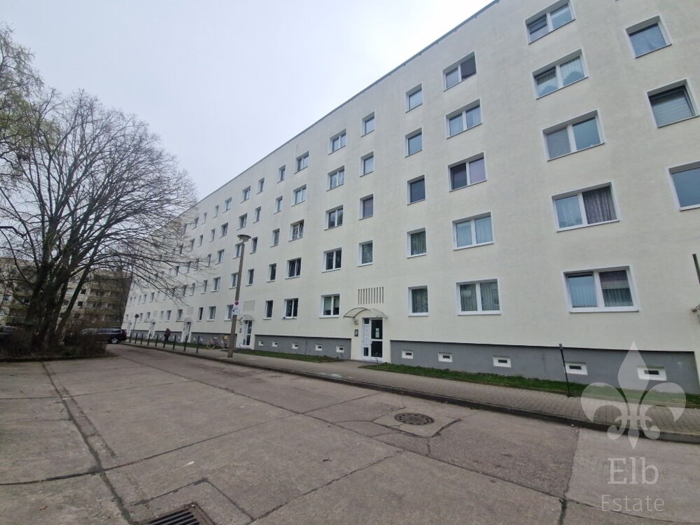 Arnold-Zweig-Straße 